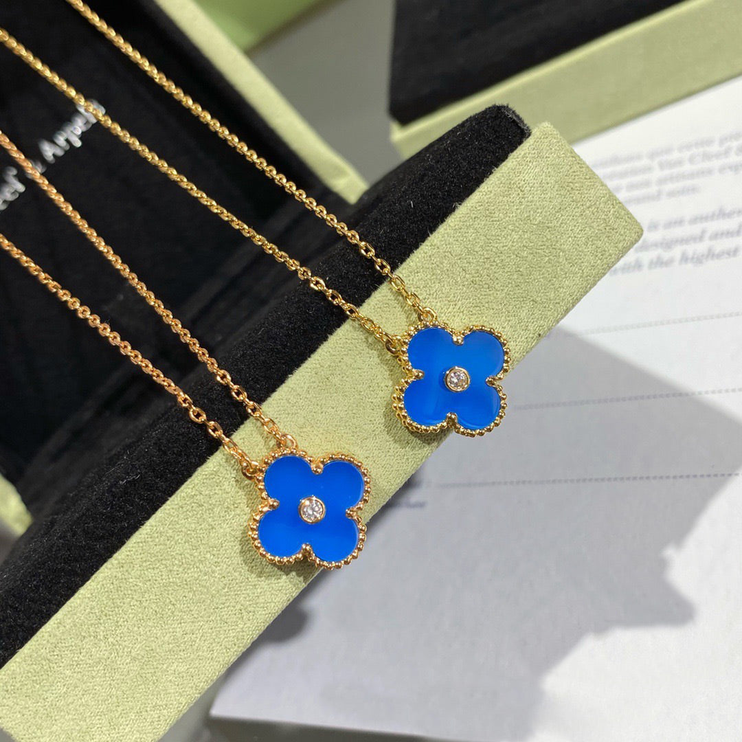 [Clover Jewelrys]CLOVER 15MM DIAMOND AND BLUE AGATE NECKLACE