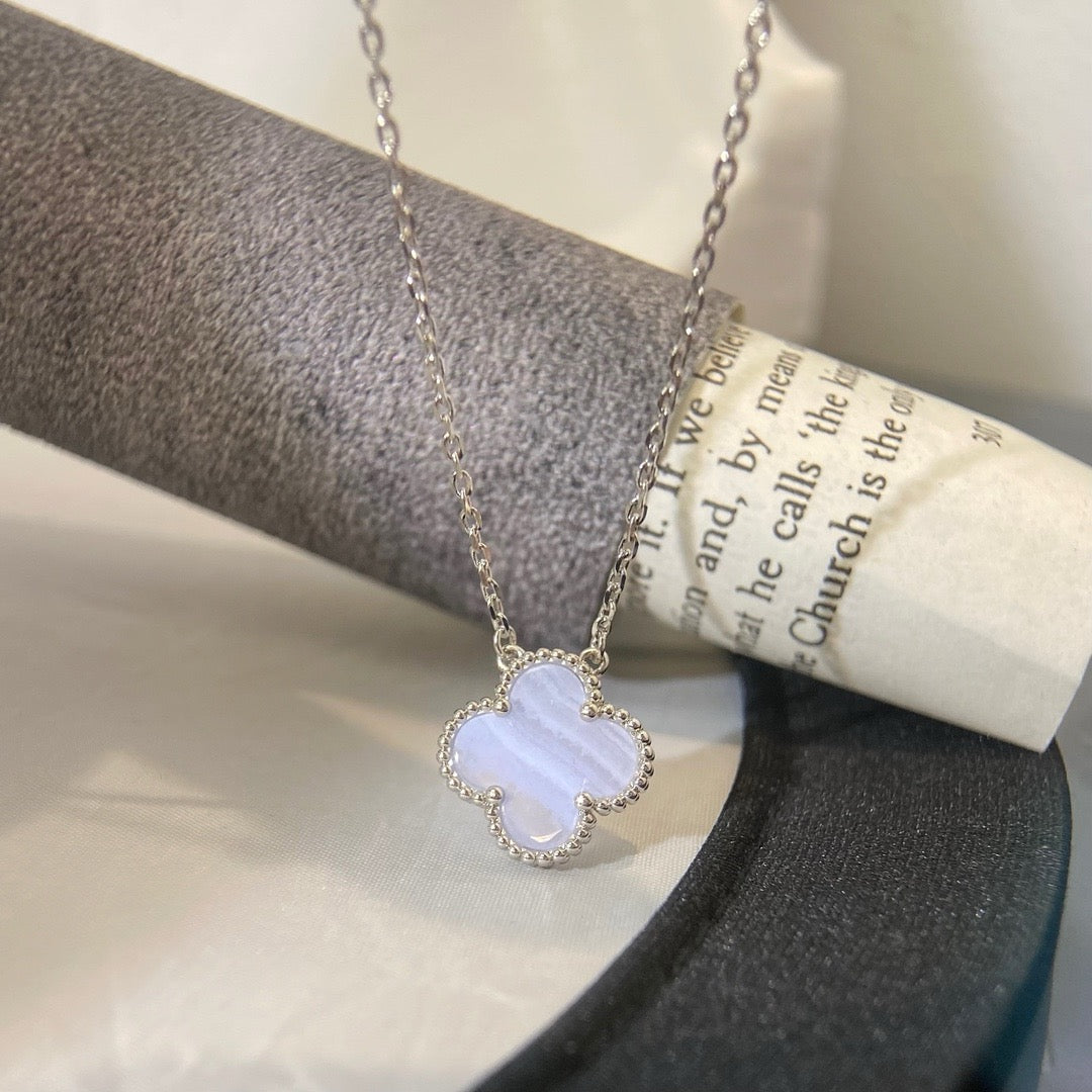 [Clover Jewelrys]CLOVER 15MM BLUE CHALCEDONY NECKLACE SILVER