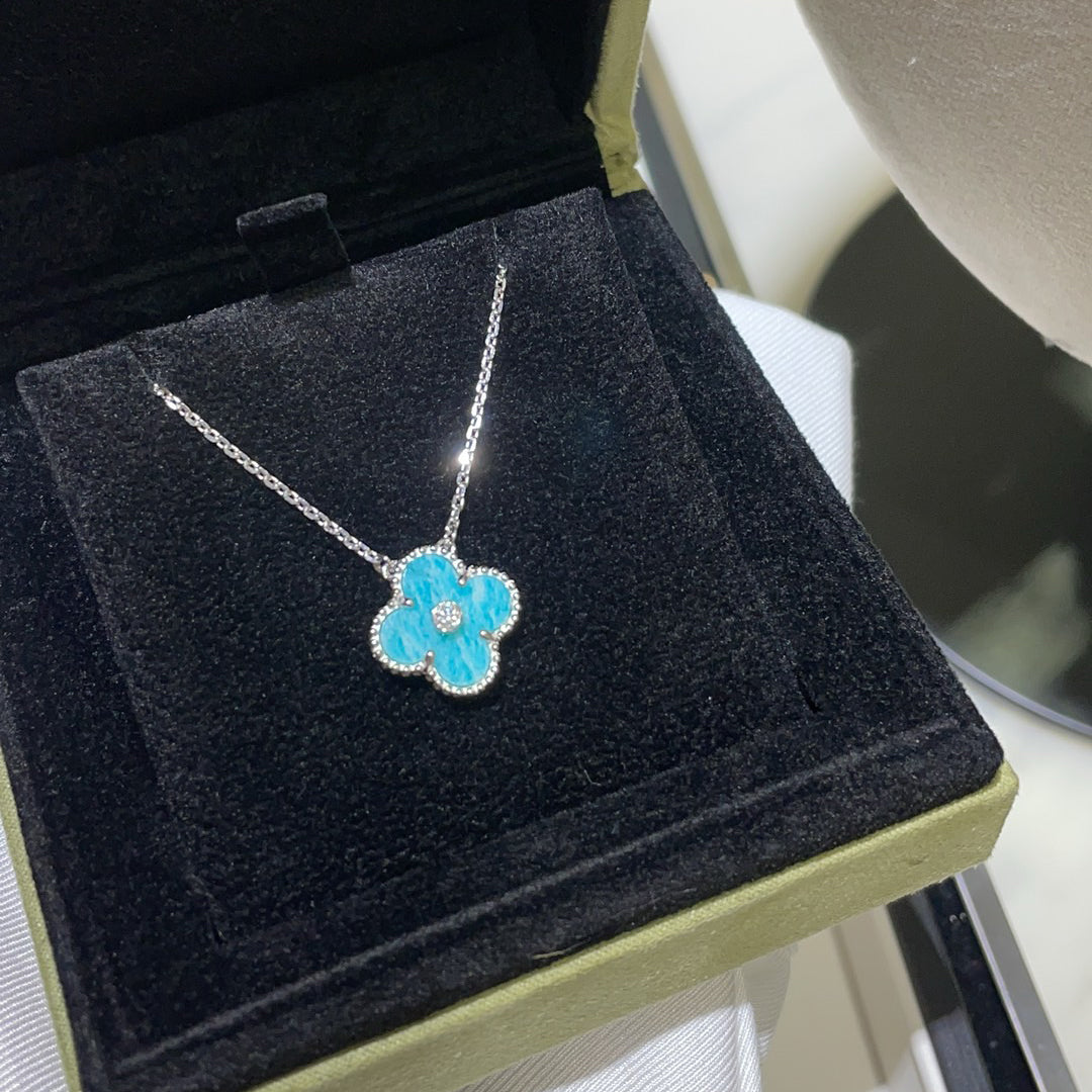 [Clover Jewelrys]CLOVER 15MM DIAMOND SVRES PORCELAIN  NECKLACE SILVER