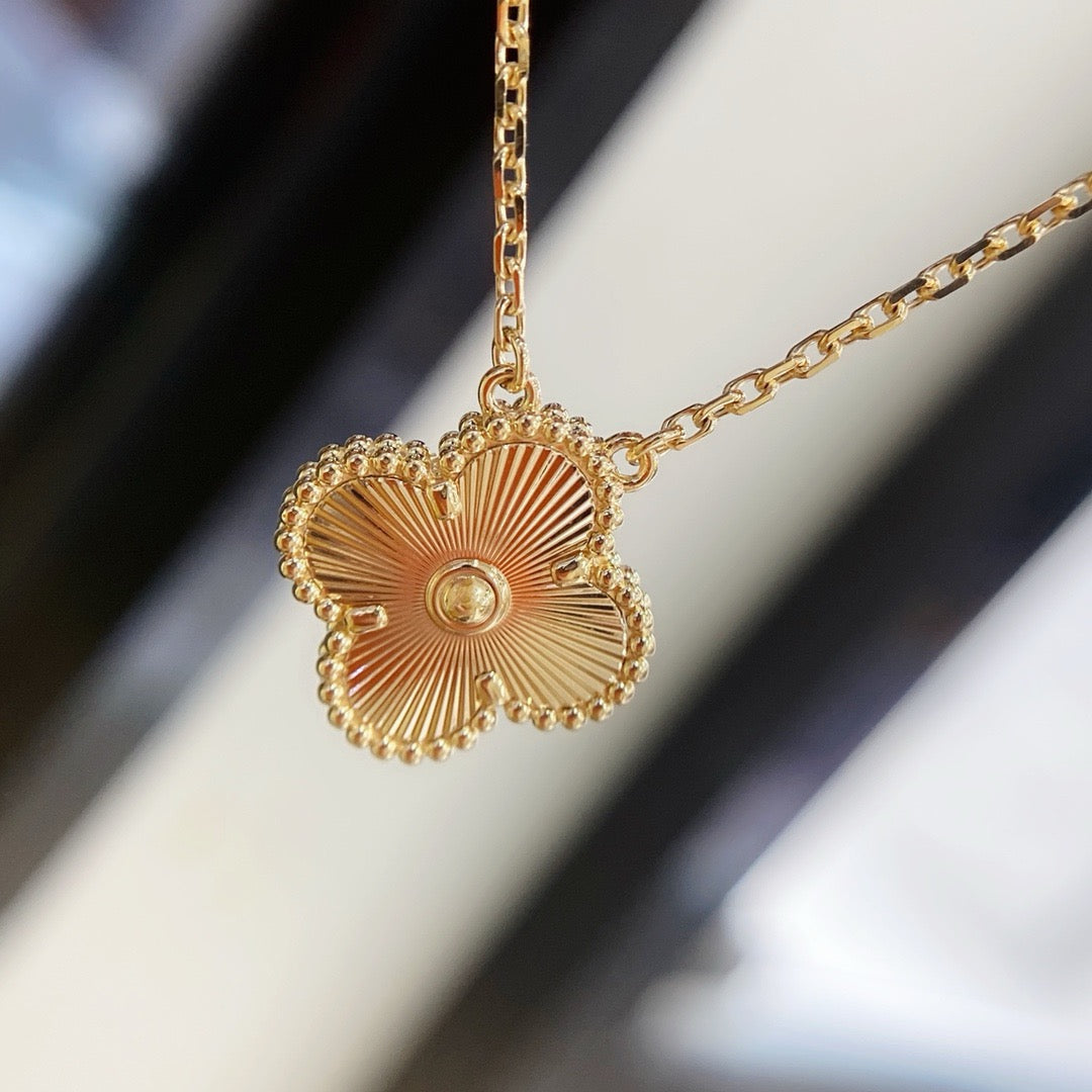 [Clover Jewelrys]CLOVER 15MM LASER NECKLACE