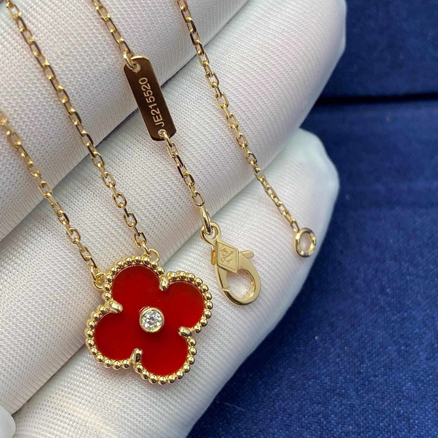 [Clover Jewelrys]CLOVER 15MM DIAMOND CARNELIAN NECKLACE