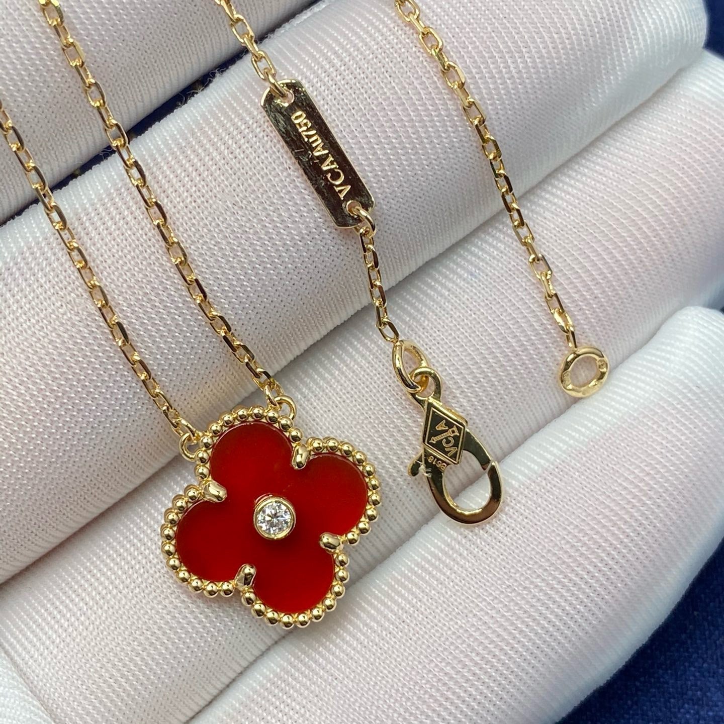 [Clover Jewelrys]CLOVER 15MM DIAMOND CARNELIAN NECKLACE