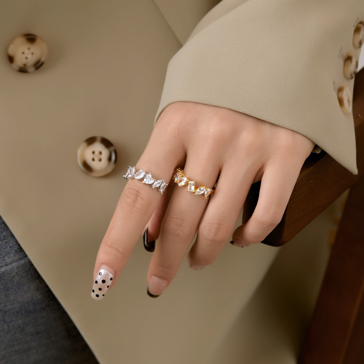 [Clover Jewelrys]Delicate Multi Cut Ring