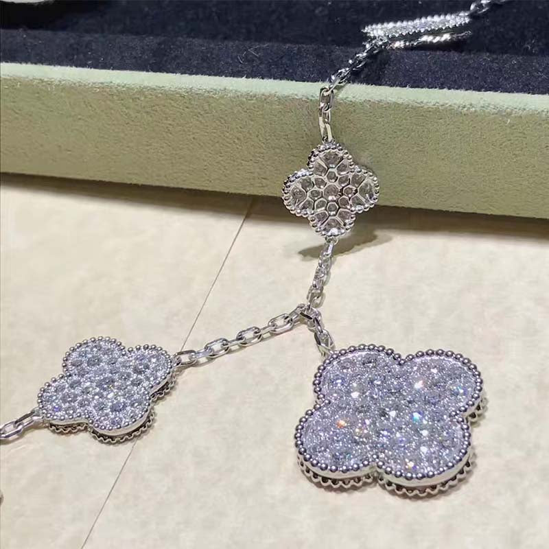 [Clover Jewelrys]CLOVER 6 MOTIFS SILVER DIAMOND BRACELET