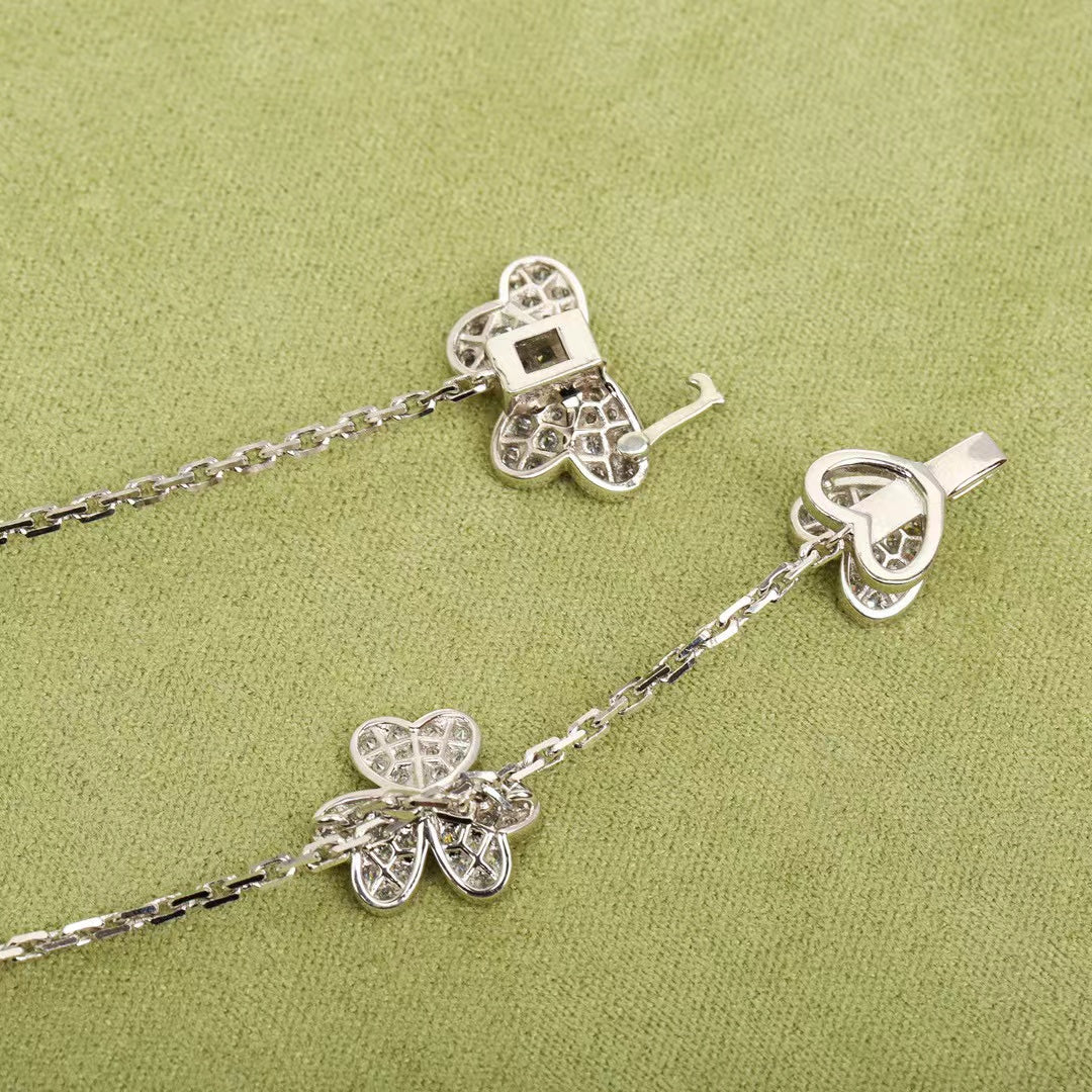 [Clover Jewelrys]FRIVOLE SILVER 9 FLOWERS NECKLACE