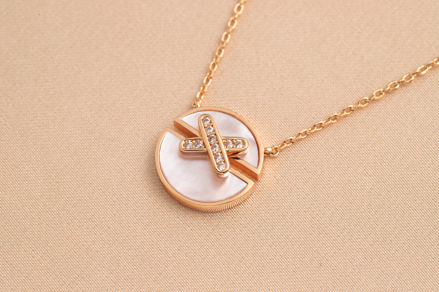 [Clover Jewelrys]JEUX DE PINK GOLD DIAMOND NECKLACE