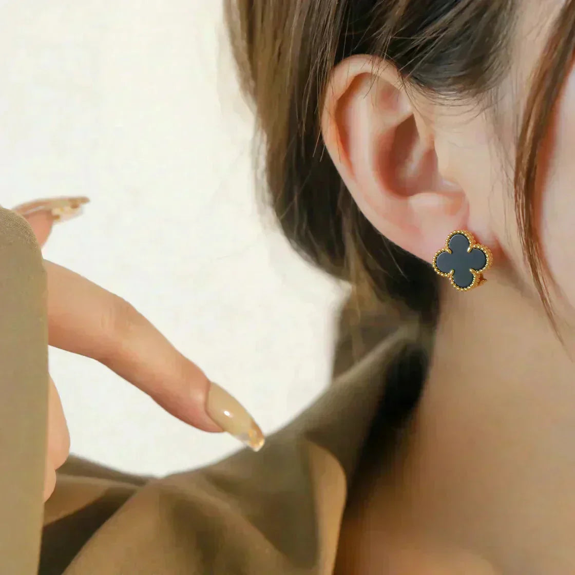 [Clover Jewelrys]CLOVER MEDIUM 1 MOTIFS  ONYX STUD EARRINGS