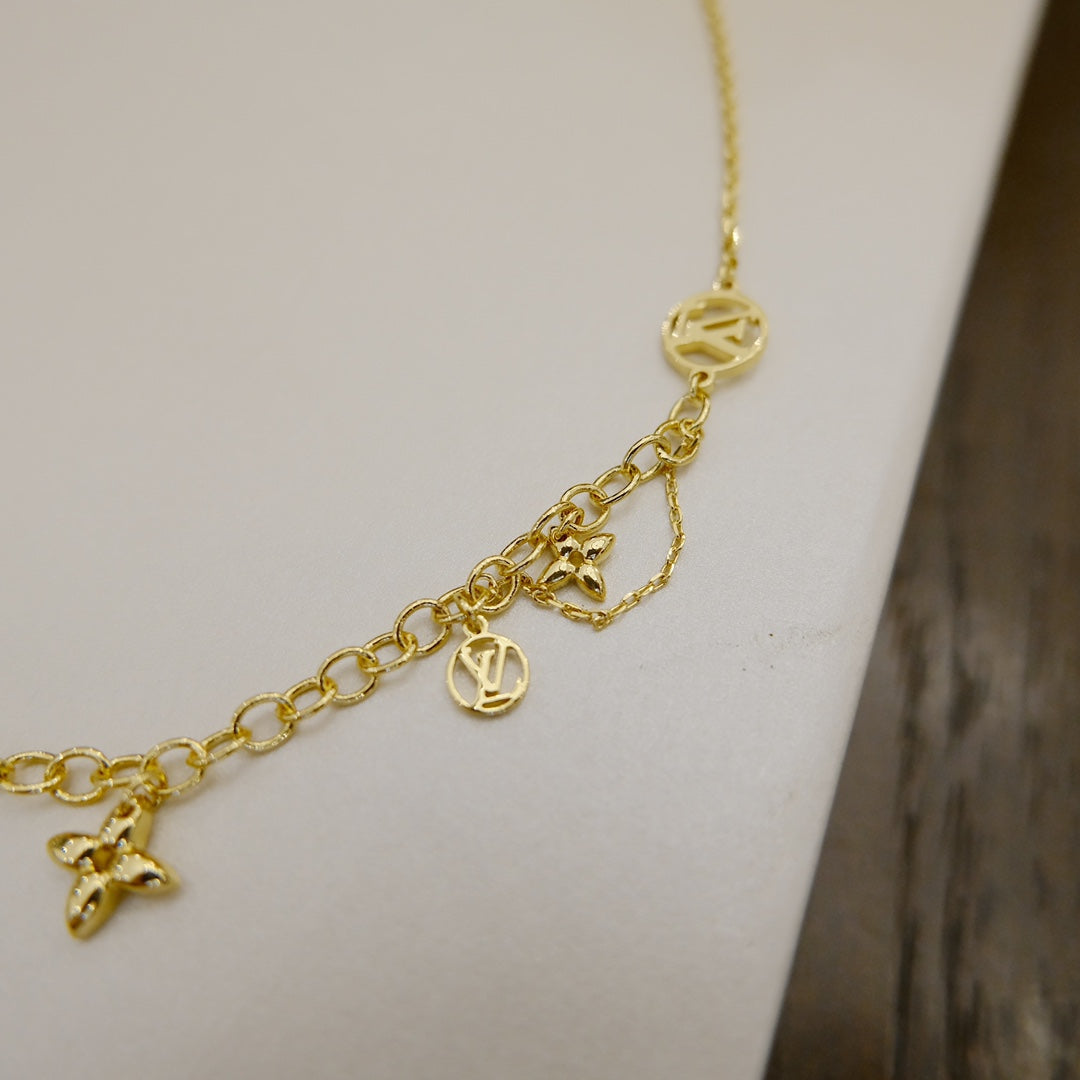 [Clover Jewelrys]BLOOMING SUPPLE NECKLACE BRASS