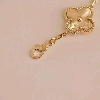 [Clover Jewelrys]CLOVER 5 FLOWERS LASER BRACELET