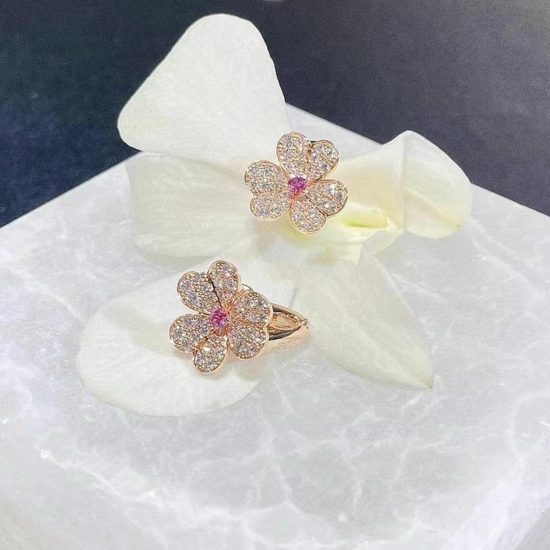 [Clover Jewelrys]FRIVOLE PINK GOLD FLOWER DIAMOND EARRINGS