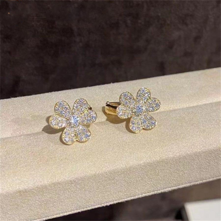 [Clover Jewelrys]FRIVOLE GOLD FLOWER DIAMOND EARRINGS