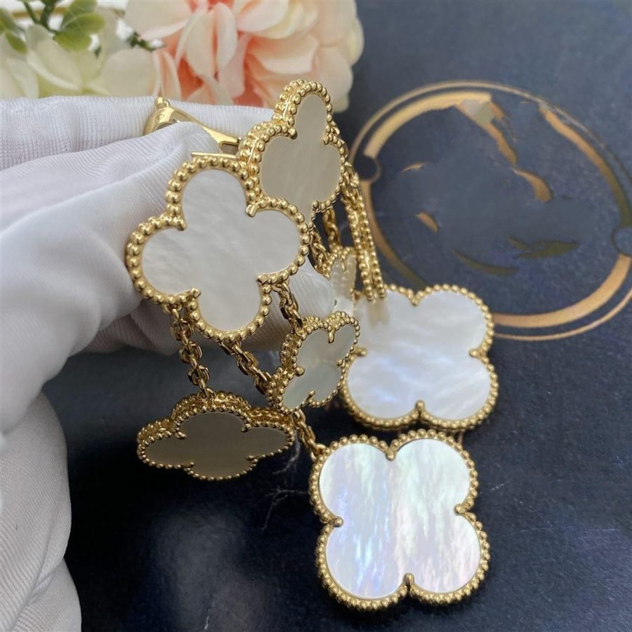 [Clover Jewelrys]CLOVER EARRINGS WHITE MOP 4 MOTIFS GOLD