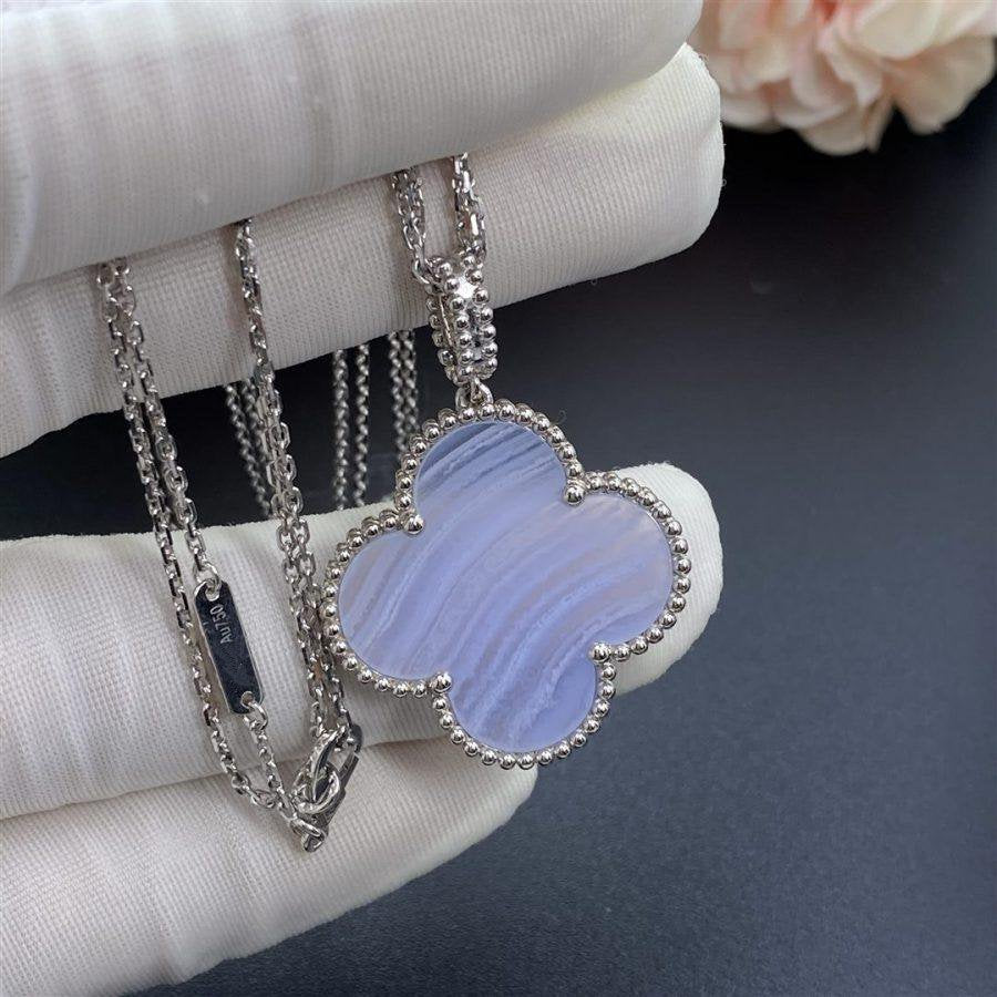 [Clover Jewelrys]CLOVER SILVER CHALCEDONY BIG CLOVER NECKLACE