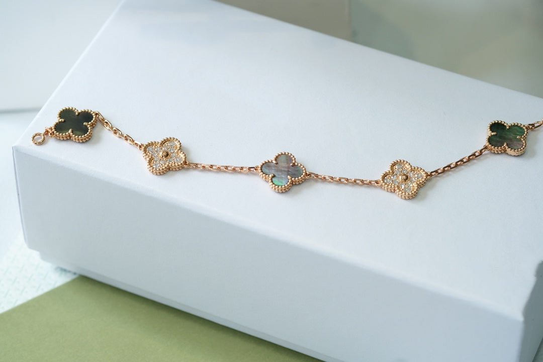 [Clover Jewelrys]CLOVER 5 MOTIFS DARK MOP AND DIAMONDS PINK GOLD BRACELET