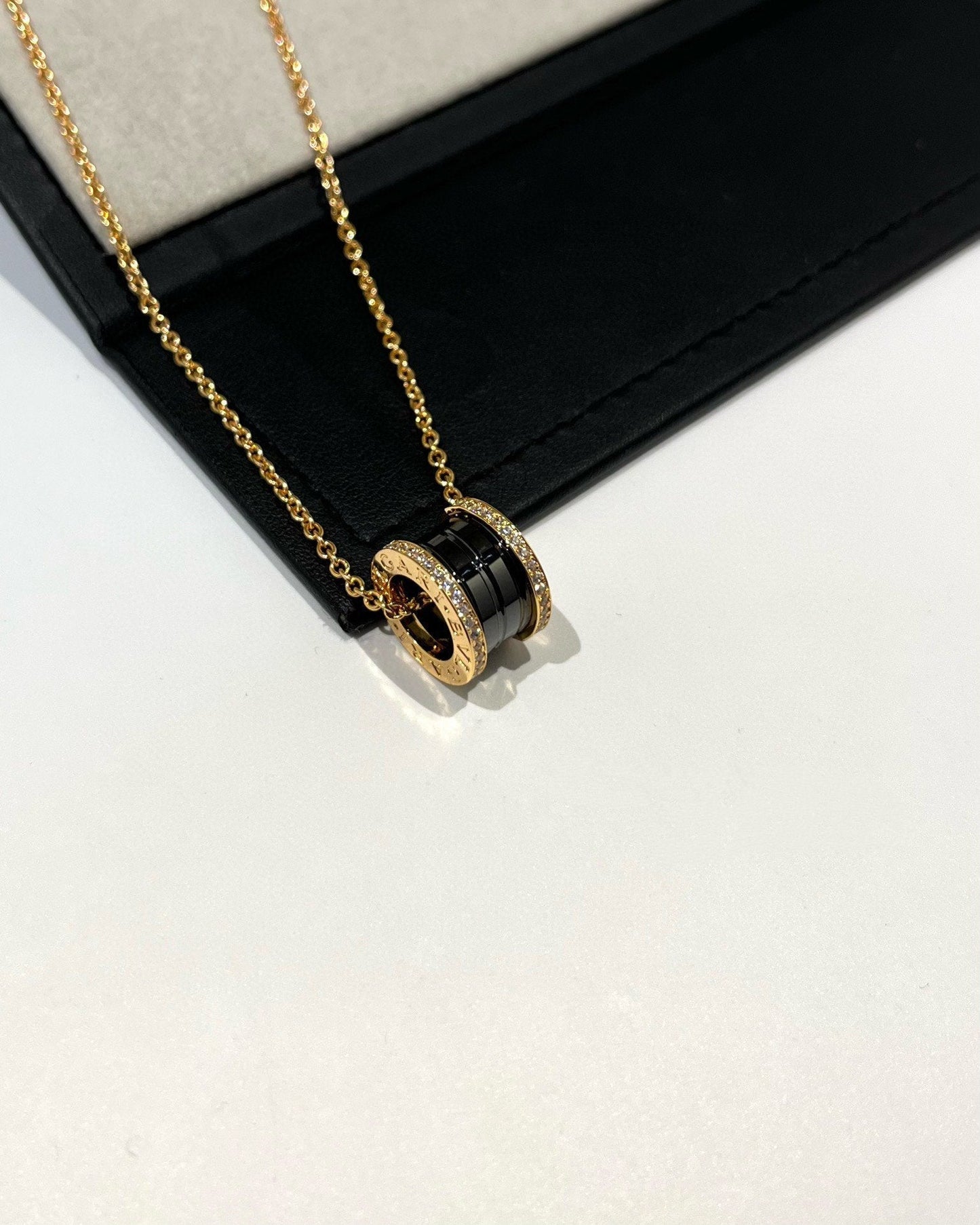 [Clover Jewelrys]ZERO 1 BLACK CERAMIC DIAMOND PINK GOLD NECKLACE